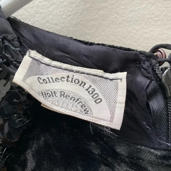 Vintage - 1980s Velvet Holt Renfrew Dress - Picture 3 of 4